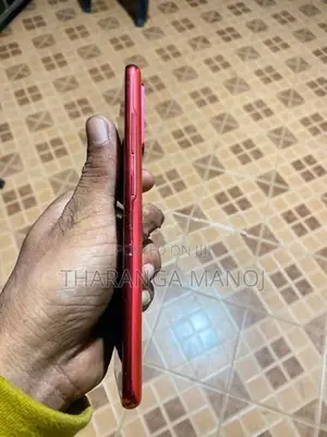 Samsung Galaxy S20FE (Used)
