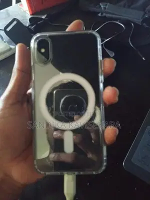 Apple iPhone X (Used)
