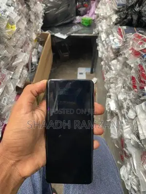 Samsung Galaxy S20+ (Used)