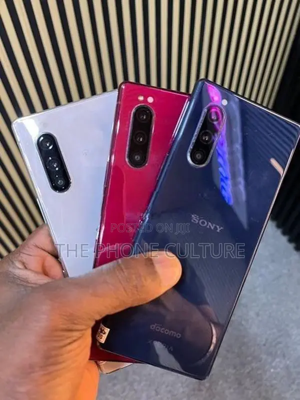 Sony Xperia 5 64GB (Used)