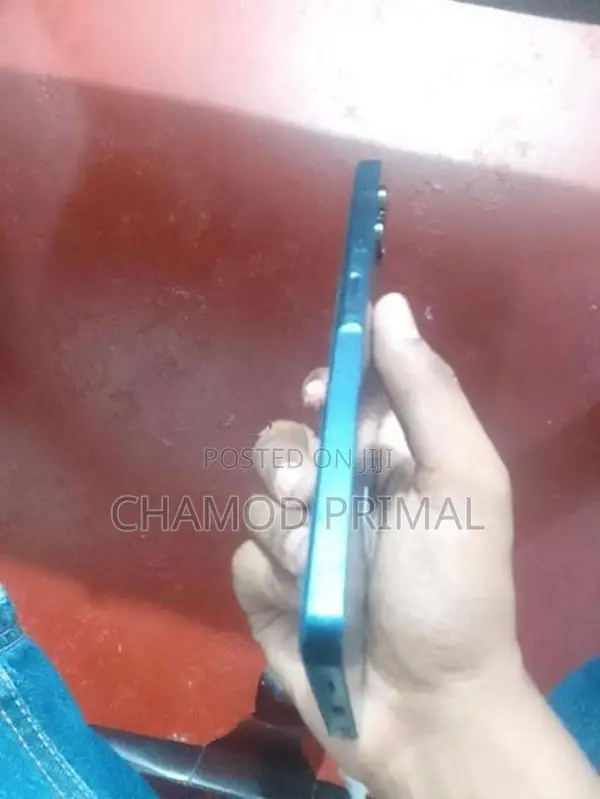 Samsung Galaxy A06 (Used)