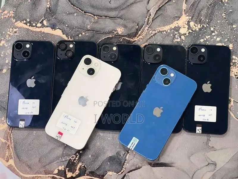 Apple iPhone 13 256GB (Used)