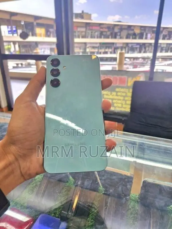 Samsung Galaxy A16 (Used)