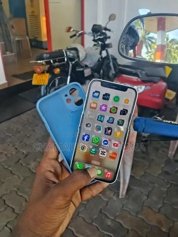 Apple iPhone 12 mini (Used)