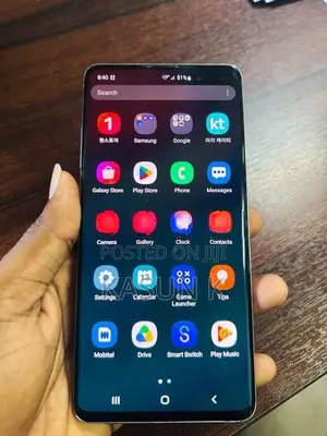 Samsung Galaxy S10 (Used)