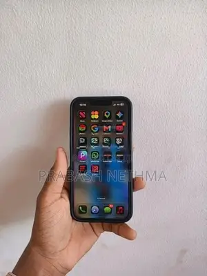 Apple iPhone 13 (Used)