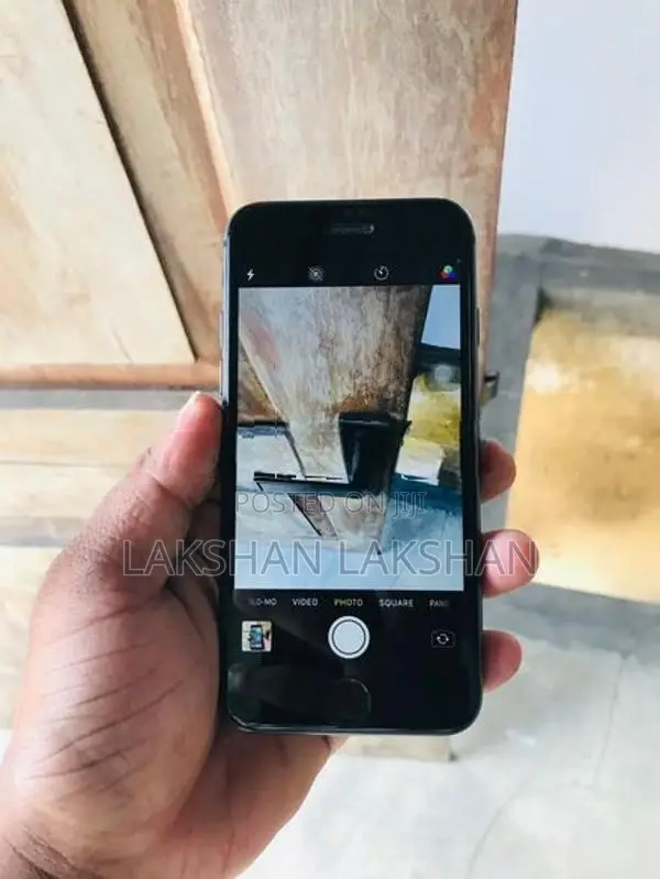Apple iPhone 8 64GB (Used)