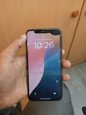 Apple iPhone XS LLA (Used)