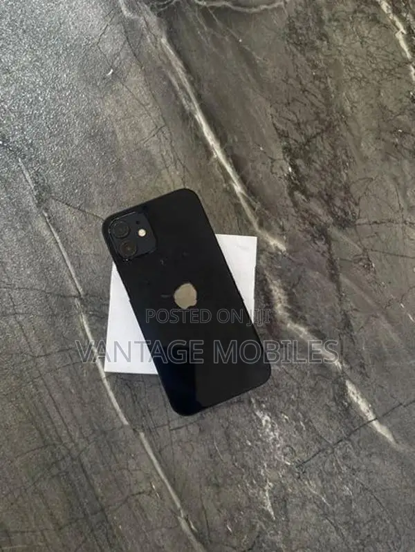 Apple iPhone 12 128GB (Used)