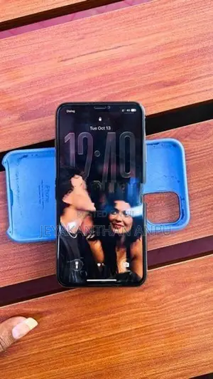 Apple iPhone 11 Pro Max (Used)