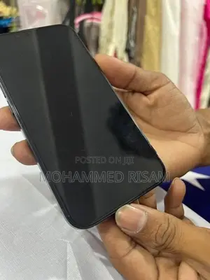 Apple iPhone 13 (Used)