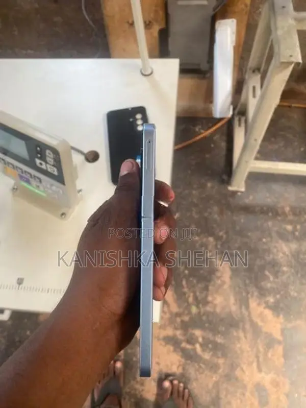 Samsung Galaxy A17 (Used)