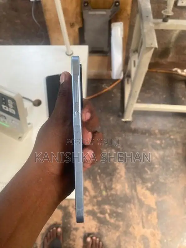 Samsung Galaxy A17 (Used)