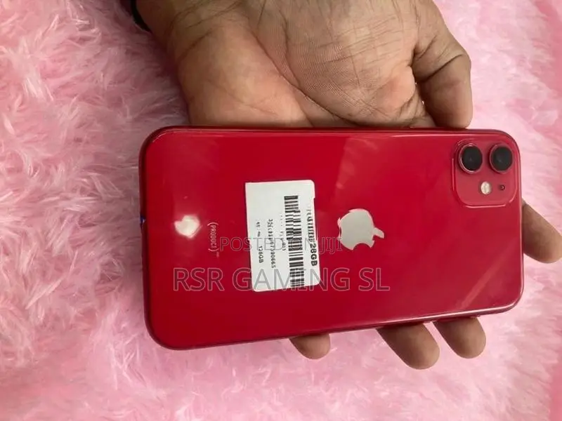Apple iPhone 11 (Used)