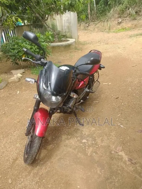 Bajaj Pulsar 150 2015 Motorbike (Used)