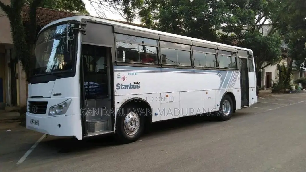 Tata Starbus 2012 Bus (Used)