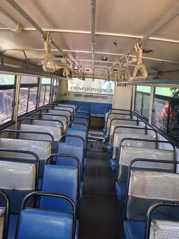 Tata Starbus 2012 Bus (Used)