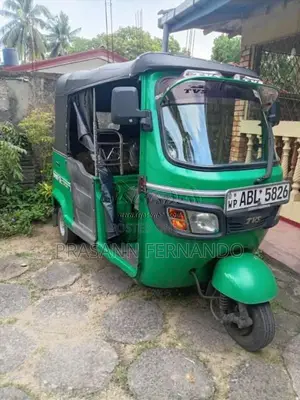 TVS King 2016 Three Wheel (Used)