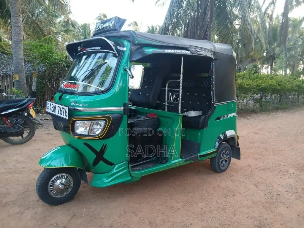 TVS King 2016 Three Wheel (Used)