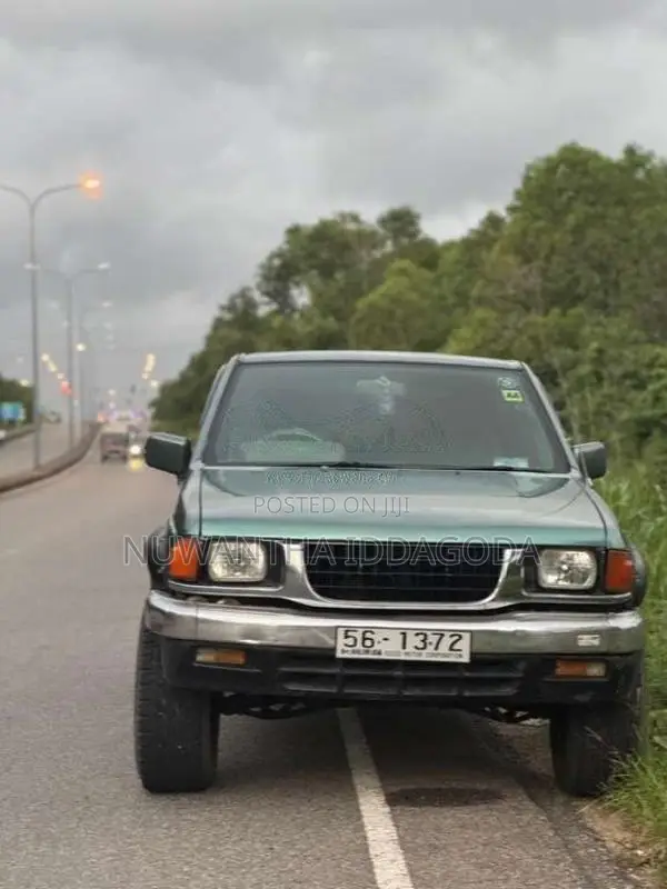 Isuzu Double Cab TFR54H 1996 Pickup (Used)