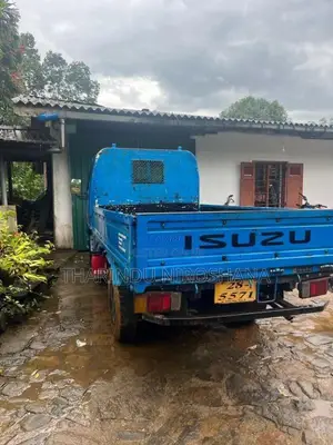 Isuzu Isuzu 1980 Lorry (Used)