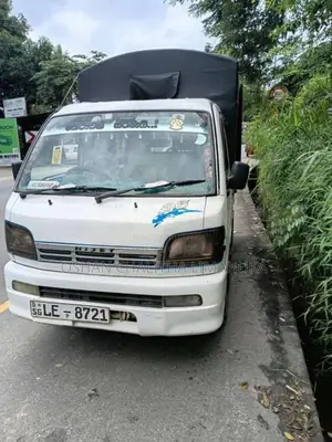 Daihatsu Hijet 2004 Lorry (Used)