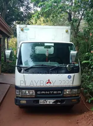 Mitsubishi Canter 10.5 2000 Lorry (Used)