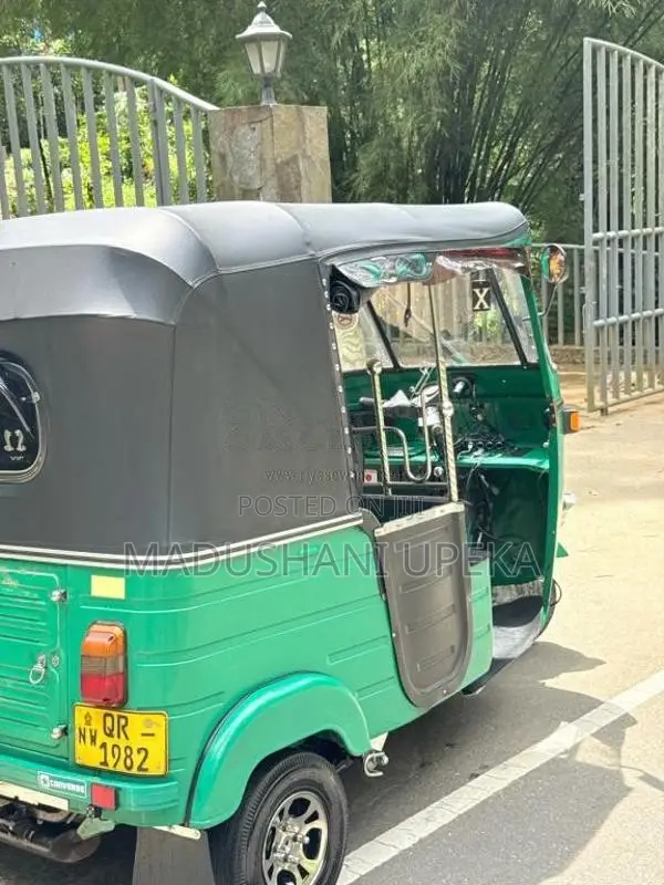 Bajaj RE 4 Stroke 2008 Three Wheel (Used)