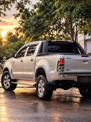 Toyota Hilux 2008 Pickup (Used)