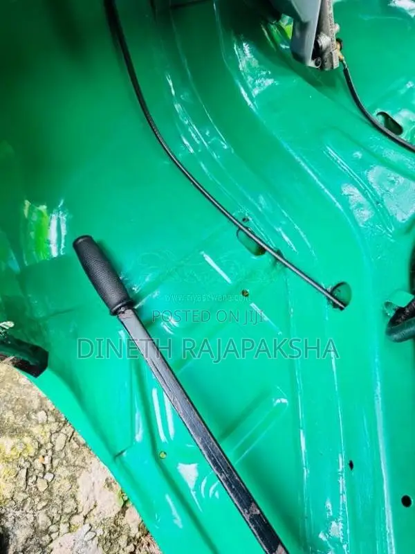 Bajaj RE 205 2011 Three Wheel (Used)