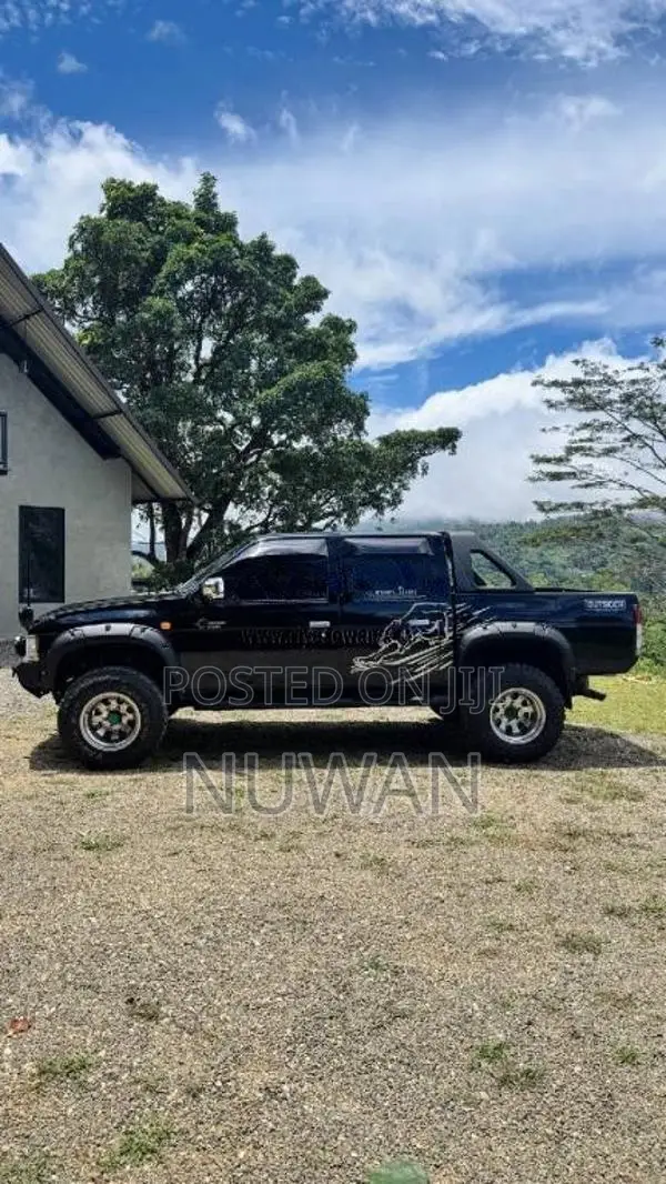 Nissan D21 1992 Pickup (Used)