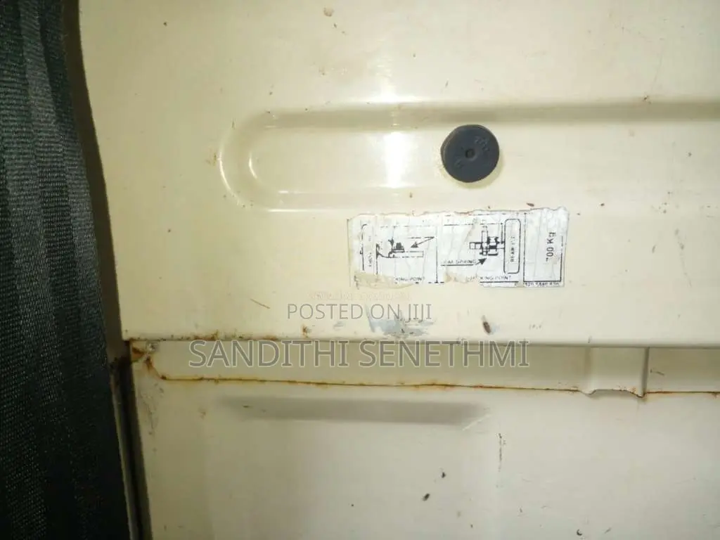 Tata Dimo Batta 2011 Lorry (Used)