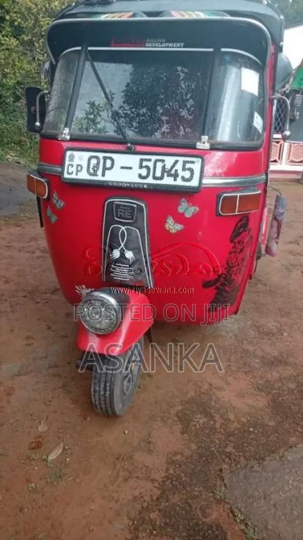 Bajaj 4 Stroke 2008 Three Wheel (Used)
