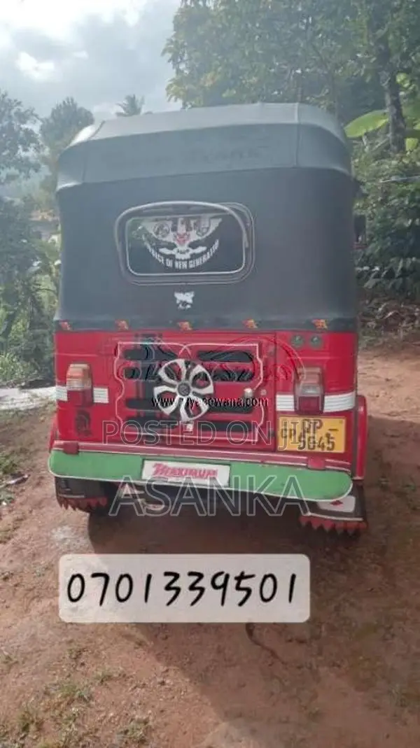 Bajaj 4 Stroke 2008 Three Wheel (Used)