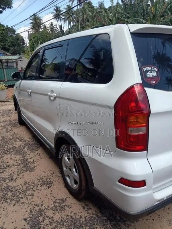 DFSK Glory 330 2016 SUV (Used)