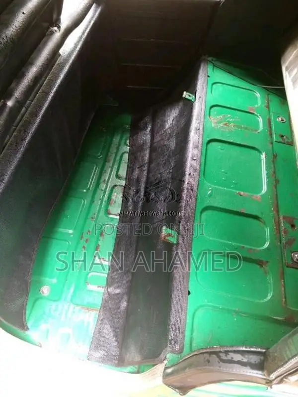 Bajaj RE 2013 Three Wheel (Used)