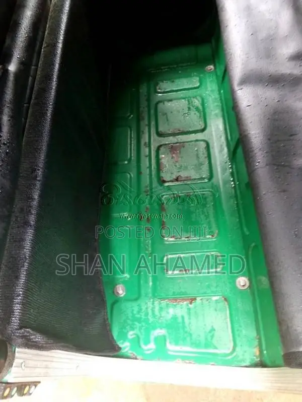 Bajaj RE 2013 Three Wheel (Used)