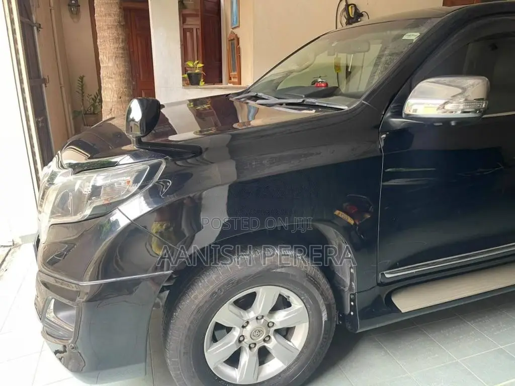 Toyota Land Cruiser Prado TX 2014 SUV (Used)