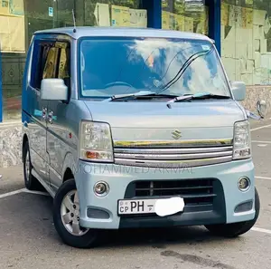 Suzuki Every Wagon 2013 Van (Used)