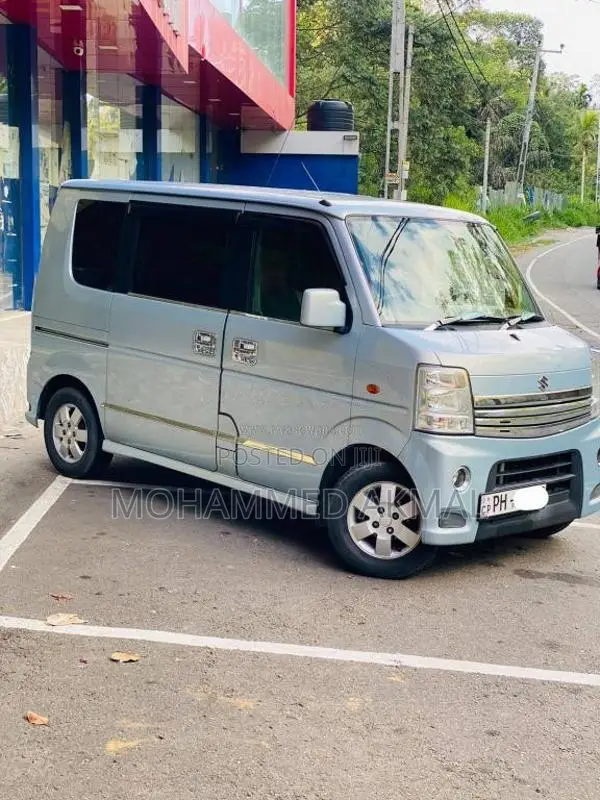 Suzuki Every Wagon 2013 Van (Used)