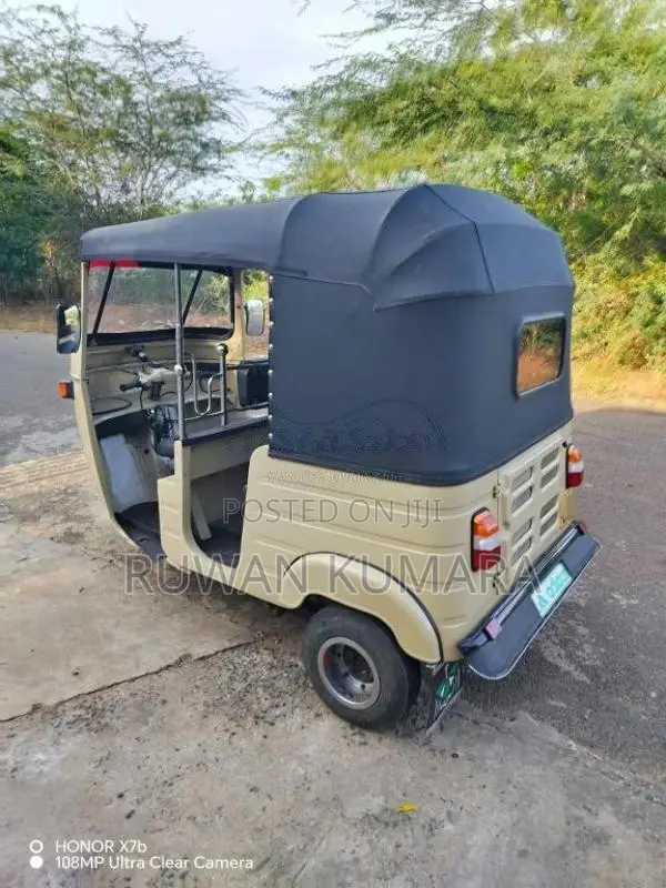 Bajaj 2 Stroke 1997 Three Wheel (Used)