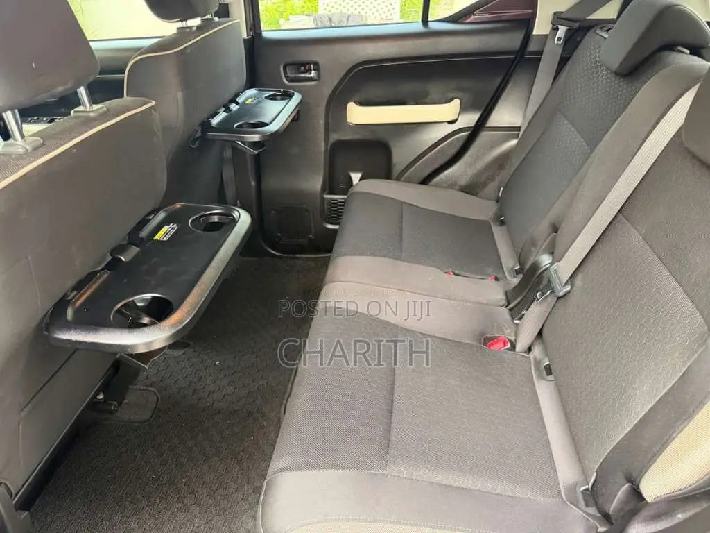 Suzuki XBEE 2018 SUV (Used)