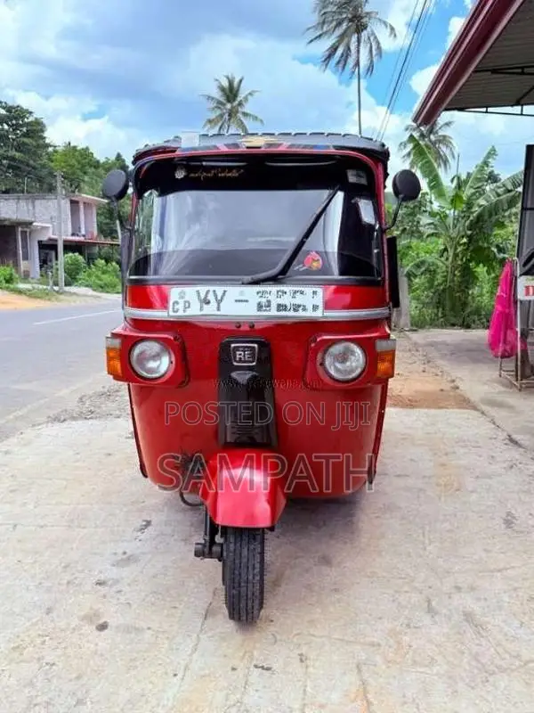 Bajaj RE 205 2012 Three Wheel (Used)