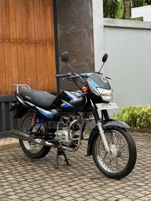 Bajaj CT-100 2016 Motorbike (Used)