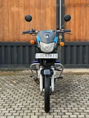 Bajaj CT-100 2016 Motorbike (Used)