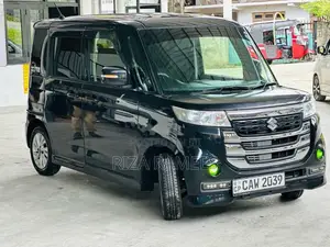 Suzuki Spacia 2017 Car (Used)