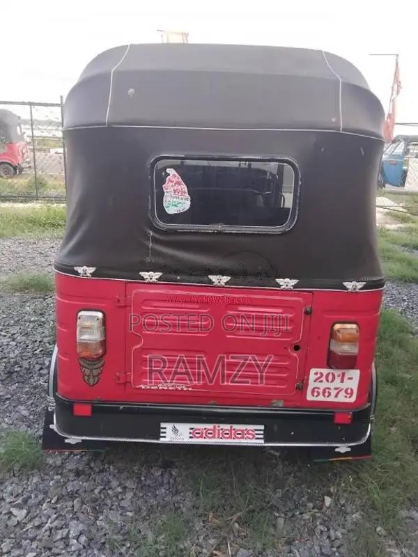 Bajaj RE 1996 Three Wheel (Used)