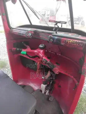 Bajaj RE 1996 Three Wheel (Used)