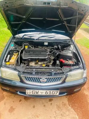 Nissan FB15 2000 Car (Used)