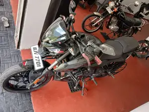 Bajaj Pulsar 2025 Motorbike (Used)